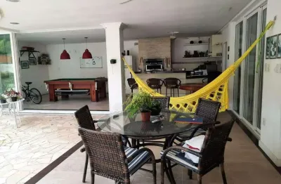 Casa alto padrão - 04 dormitórios - bairro ressacada - itajaí