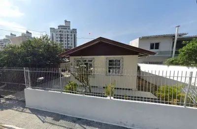 Terreno à venda no são judas – excelente localização para morar ou investir