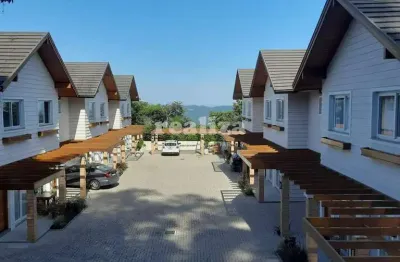 Casa com 2 quartos à venda na Avenida Primeiro de Maio, 4041, Várzea Grande 1º de Maio, Gramado