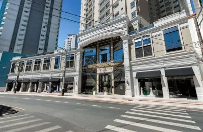 Cobertura com 4 quartos à venda na Rua 3700, 415, Centro, Balneário Camboriú