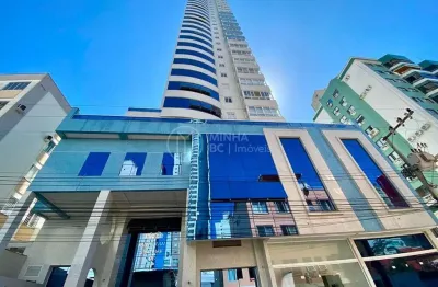 Apartamento com 3 quartos à venda na Rua 981, 196, Centro, Balneário Camboriú