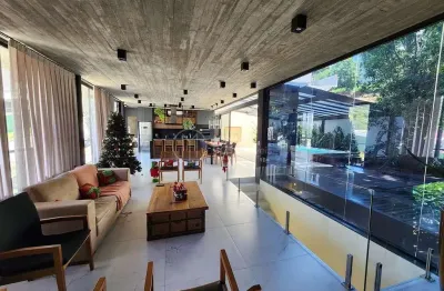 Casa no condomínio bella vista - barra - balneário camboriú/sc