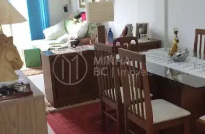 Apartamento com 2 quartos à venda na Rua Osvaldo Minella, 343, Cedro, Camboriú
