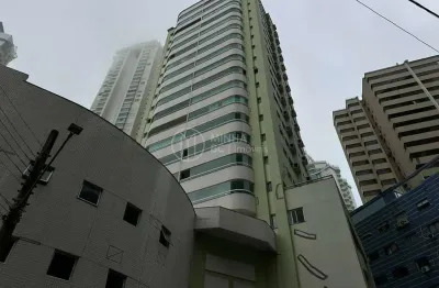 Apartamento com 3 quartos à venda na Rua 3604, 125, Centro, Balneário Camboriú