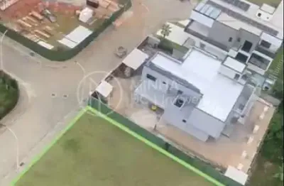 Terreno à venda na Rua José Correa Da Luz, 45, Rio do Meio, Camboriú