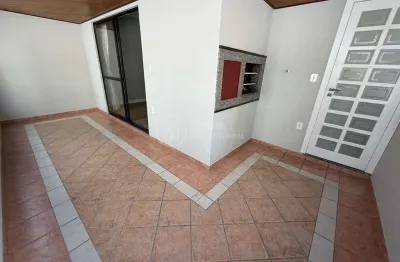 Apartamento com 3 quartos à venda na Rua 57, 107, Centro, Balneário Camboriú