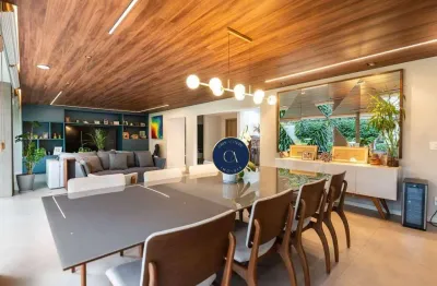 Casa com 5 quartos para alugar na Rua Cristiano Viana, Jardim América, São Paulo