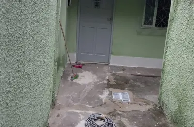 Vendo casa 1 quarto valor 139 mil aceito financiamento