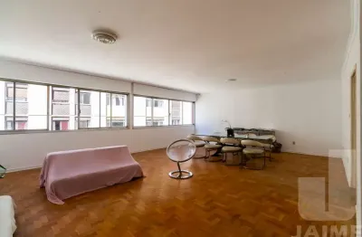 Apartamento 4 dormitórios sendo 2 suítes 3 banheiros sala 2 ambientes 1 vaga.