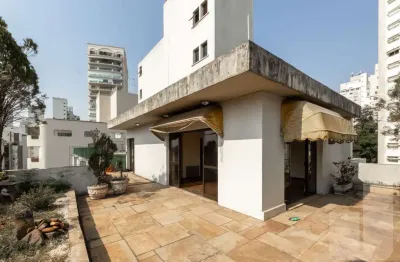 Cobertura excelente, em muito bom estado,vista imperdivel,