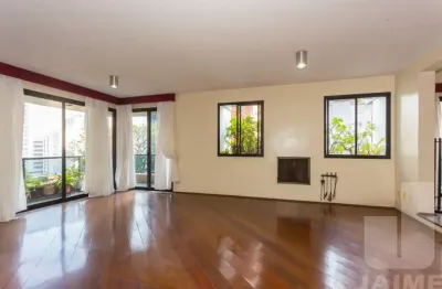 Apartamento em área nobre e com uma das melhores vistas do bairro