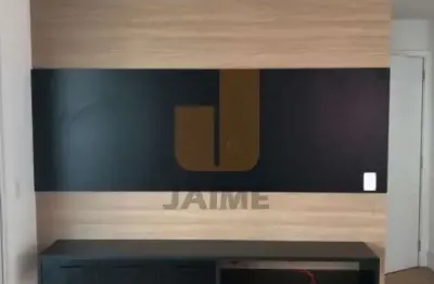 Apartamento padrão com 2 dormitórios sendo 1 suite e 2 vagas.