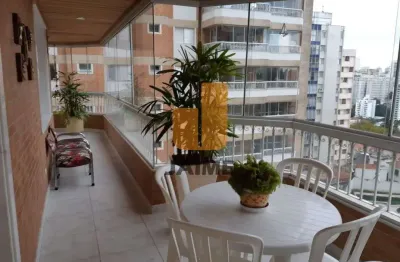 Apartamento com 4 dormitórios sendo 2 suítes e 4 vagas em perdizes
