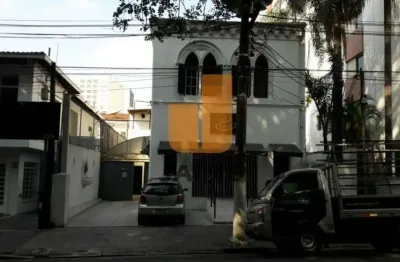 Casa comercial em excelente localização próxima ao comércio, metrô e ao shopping pátio higienópolis