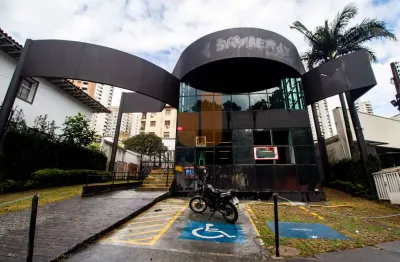 Ponto Comercial e 4 banheiros para Alugar, 415 m² por R$ 35.000/Mês