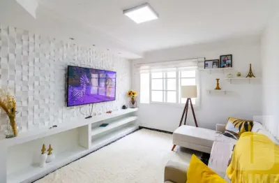 Apartamento 3 dormitórios sendo 1 suíte e 2 vagas, reformado inteiro por uma arquiteta de requinte.