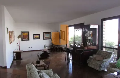 Excelente apartamento, com vista total para o vale do pacaembu