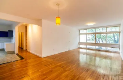 Apartamento 3 dormitorios sendo 1 suite 2 banheiros sala 3 ambientes 1 vaga.