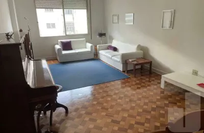 Apartamento 3 dormitorios 3 banheiros sala 2 ambientes 1 vaga.