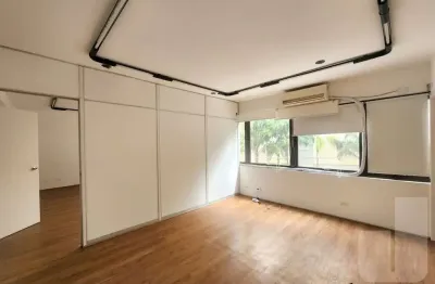 Conjunto comercial com ar condicionado em higienópolis e 1 vaga.