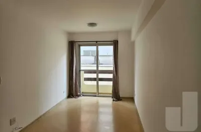 Apartamento com 1 dormitório, 50 m2, a poucos minutos da santa casa e mackenzie.