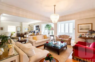 Duplex, 540 m2 bem iluminados com 4 dormitórios sendo 3 suítes e 2 vagas  - higienópolis