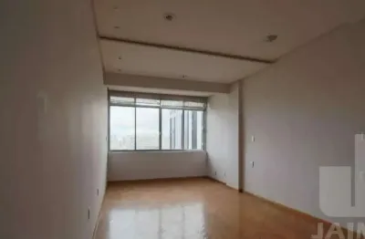 Apartamento com 2 dormitórios,  97 m2 bem distribuídos, ótima oportunidade para investidor.