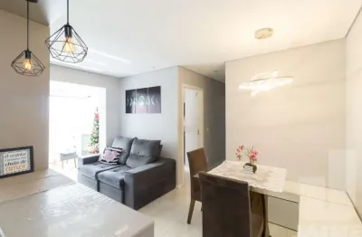 Apartamento com 2 dormitórios sendo 1 suíte e 1 vaga - Barra Funda