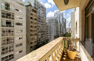 Apartamento a poucos minutos do Shopping  3 dormitórios sendo 3 suítes e  2 vagas - Santa Cecília