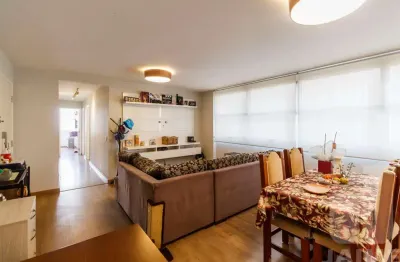 Apartamento 3 dormitorios sendo 1 suite 2 banheiros sala 2 ambientes 1 vaga.