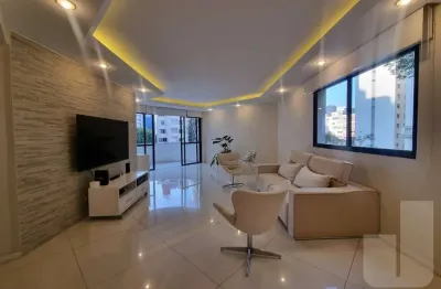 Apartamento em excelente localização, 142 m², 3 quartos, sendo 1 suíte e 2 vagas.