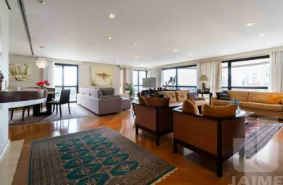 Apartamento 4 dormitorios sendo 4 sites sala 4 ambientes 5 vagas.