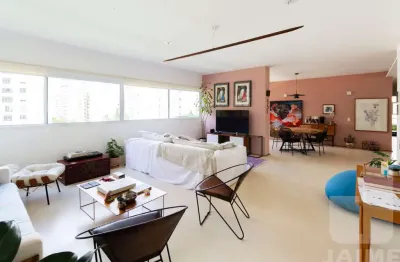 Apartamento 3 dormitorios sendo 1 suite 2 banheiros sala 2 ambientes 1 vaga.