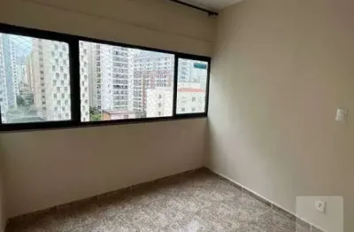 Apartamento ao lado do Metrô Marechal, 1 com 1 dormitório  - Santa Cecília