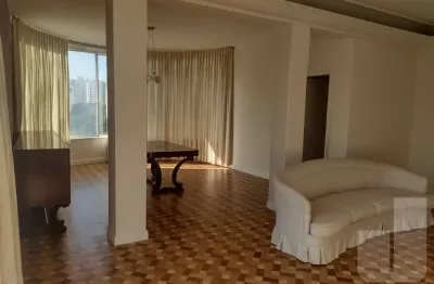 Apartamento 3 dormitorios sendo 1 suite 4 banheiros sala 2 ambientes 1 vaga.