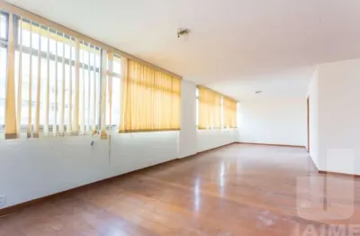 Apartamento com 233 m², 4 quartos sendo 1 suíte à venda no bairro santa cecília.