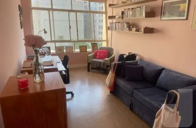 Apartamento 1 DORMITÓRIO 1 BANHEIRO SALA 2 AMBIENTES SEM VAGA.
