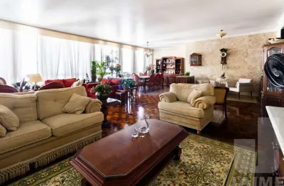 Apartamento com 4 dormitórios sendo 3 suítes e 5 vagas, 277 m2 bem distribuídos - higienópolis