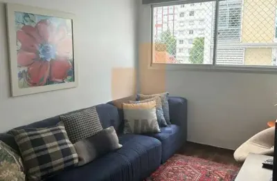 Apartamento em região nobre de higienópolis 2 dormitórios e 1 vaga, próximo ao parque buenos aires.