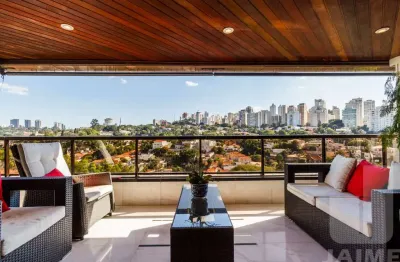 Lindo apartamento com varandao para curtir o verde do vale do pacaembu