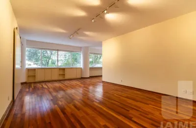 Apartamento com 3 dormitórios sendo 1 suíte e 1 vaga, 175 m2 bem distribuídos - higienópolis