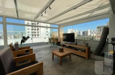 Cobertura duplex com linda vista, reformada com cozinha integrada a sala - Higienópolis.