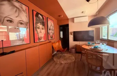 Apartamento mobiliado com 1 dormitório e 1 vaga em higienópolis.