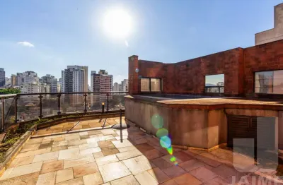 Cobertura em higienópolis com vista para o pacaembu, 4 dormitórios sendo 2 suítes e 4 vagas.