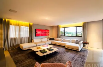 Apartamento 3 dormitorios sendo 3 suites 5 banheiros  sala 3 ambientes 3 vagas.