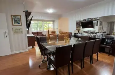 Apartamento 3 dormitorios sendo 1 suite 2 banheiros sala  2 ambientes 1 vaga.