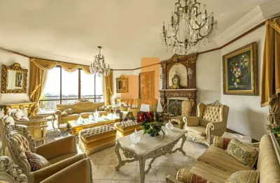 Linda cobertura com 836 m2, são 04 dormitórios sendo 4 suítes e 06 vagas estilo clássico