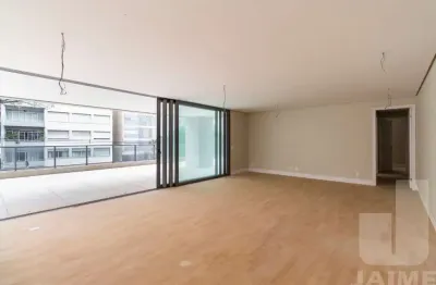 Alto padrão nunca habitado, 4 suítes e 6 vagas, próximo ao shopping higienópolis .