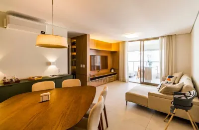 Apartamento de 2 suítes, mobiliado no prédio da cyrela de alto padrão design philip starck