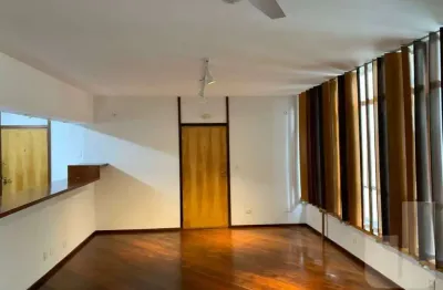 Apartamento 3 dormitorios sendo 1 suite 3 banheiros sala 2 ambientes sem vaga.